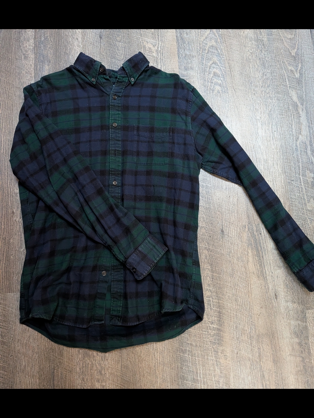 Lands' End Green & Navy Plaid Button-Down Shirt
